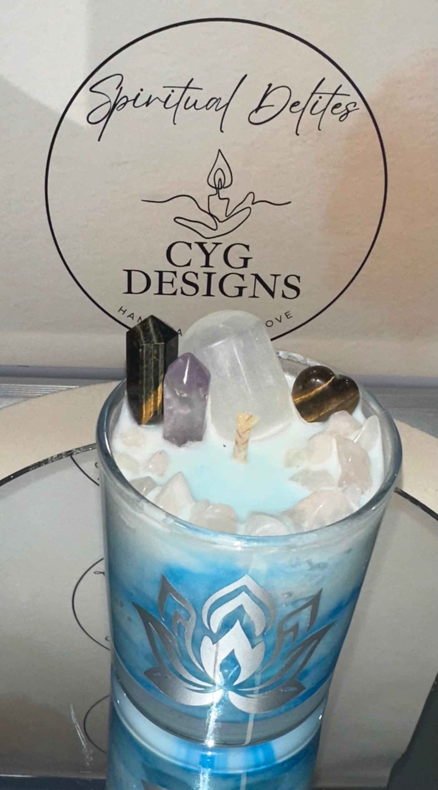 Spearmint Gardenia Mystery Crystal Bracelet