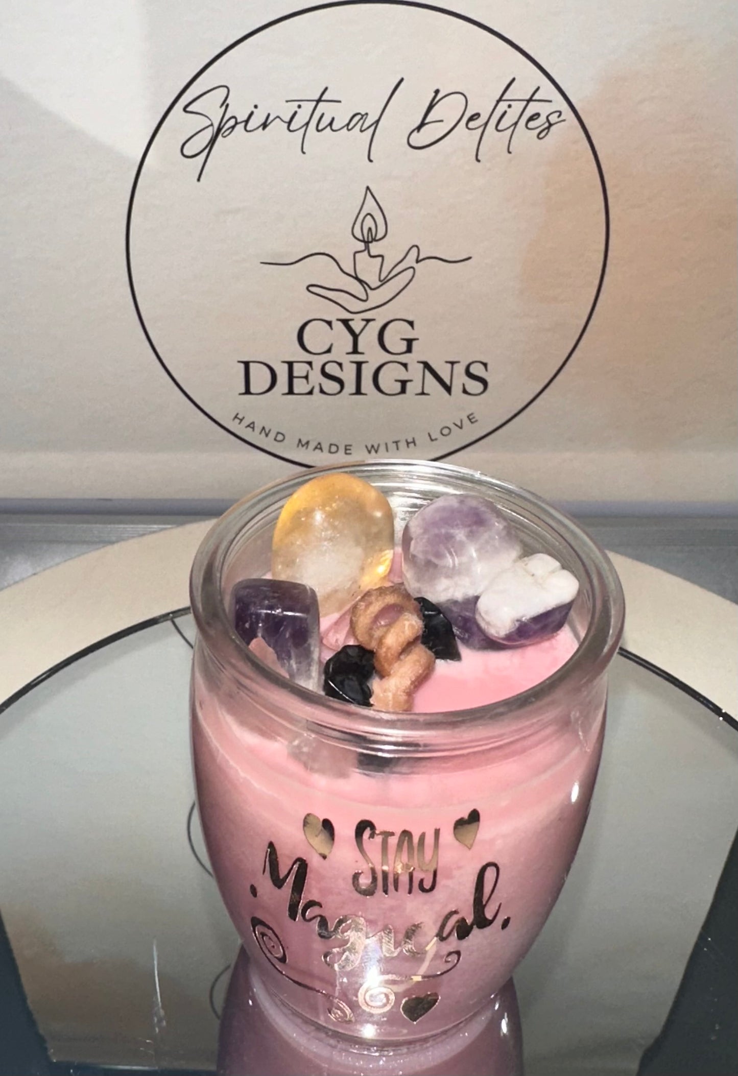 Amethyst Snail Candle - Vanilla Bean & Marshmallow